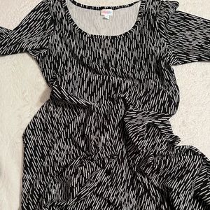 Women’s LuLaRoe dress. Size 2xl. Like new